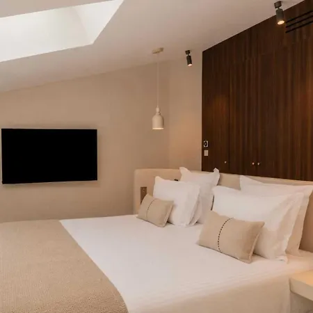 Modern 2bdr Flat For 6p - Port Apartamento *